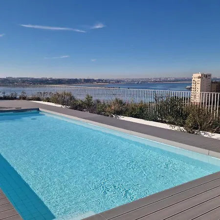 Vista Tejo Com Piscina - Garagem E Ar Condicionado