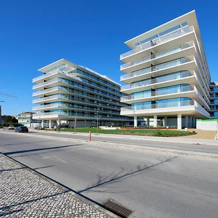Lägenhet Vista Tejo Com Piscina, Garagem, Ferry Ate Lisboa *