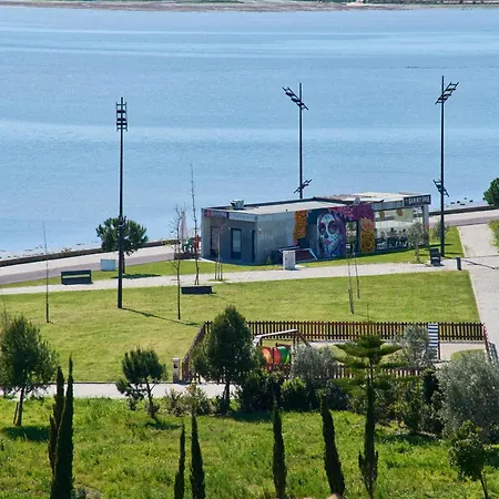 Vista Tejo Com Piscina - Garagem E Ar Condicionado