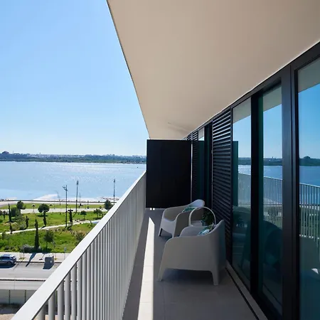 Vista Tejo Com Piscina - Garagem E Ar Condicionado Apartmán Barreiro (Setubal)