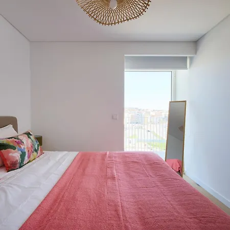Apartmán Vista Tejo Com Piscina - Garagem E Ar Condicionado Barreiro (Setubal)